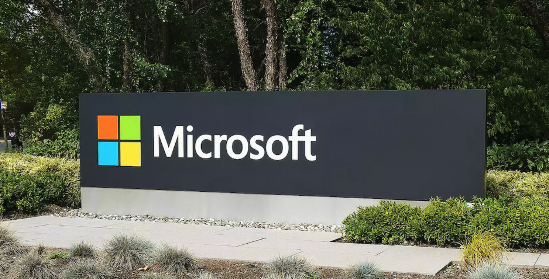 Patch Tuesday: Microsoft Confirms Exploited Zero-Day in Windows Management Console